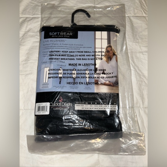 NWT CuddlDuds Layer Lace Edge Black Leggings Size 1X - Picture 4 of 4